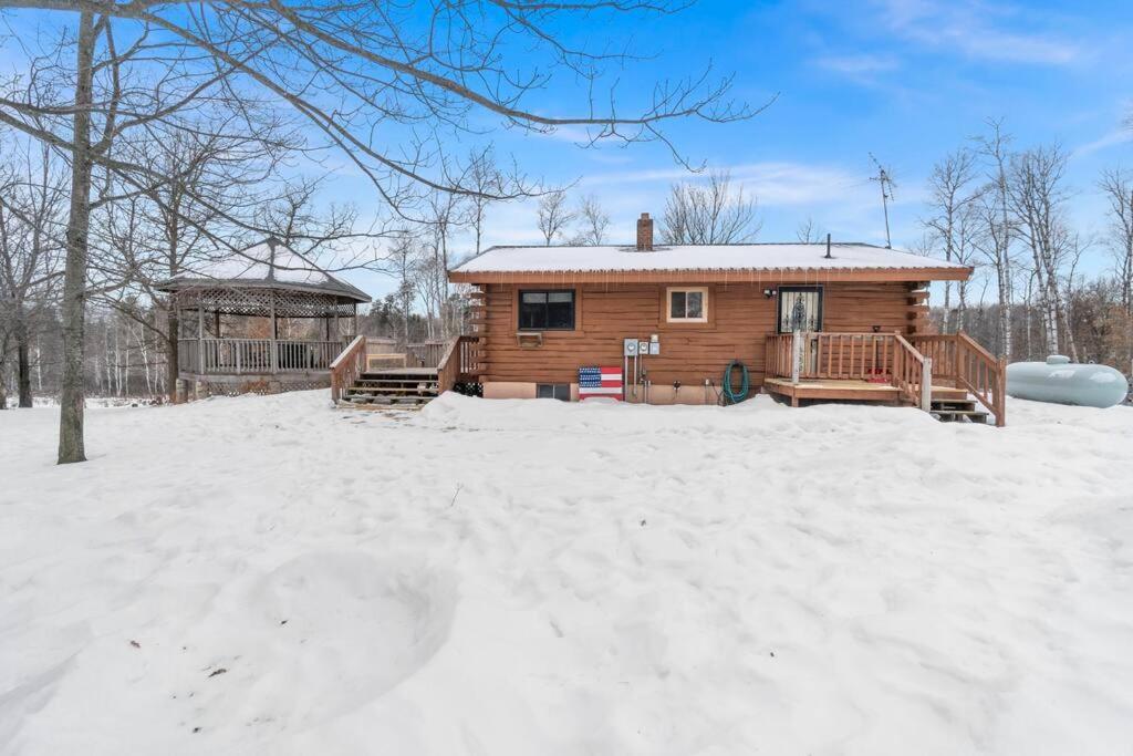 Cozy Cabin With Hottub At Cloverdale Cabins 欣克利 外观 照片
